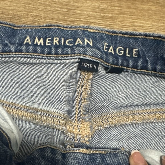 American Eagle Regular Straight Jeans Women Size 8 Medium Wash Distressed - Picture 5 of 7